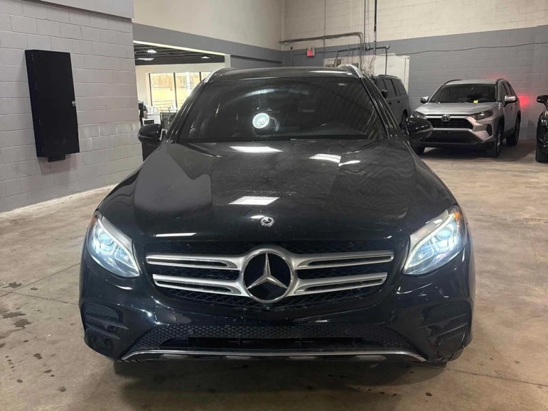 Mercedes-Benz GLC * 300 * CARFAX * ЦЕНА ДО БГ, снимка 2 - Автомобили и джипове - 52867468