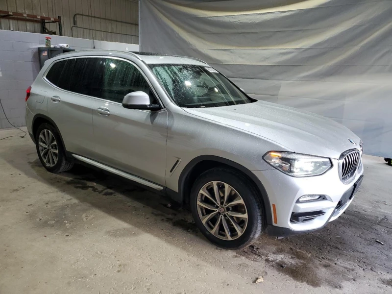 BMW X3 XDRIVE30I| ПАНО| AMBIENT| CARPLAY| ПОДГРЕВ, снимка 3 - Автомобили и джипове - 53036135