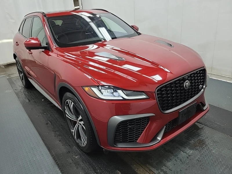 Jaguar F-PACE * P550 SVR * CARFAX * БЕЗ ПЪРВОНАЧАЛНА ВНОСКА, снимка 3 - Автомобили и джипове - 53144241
