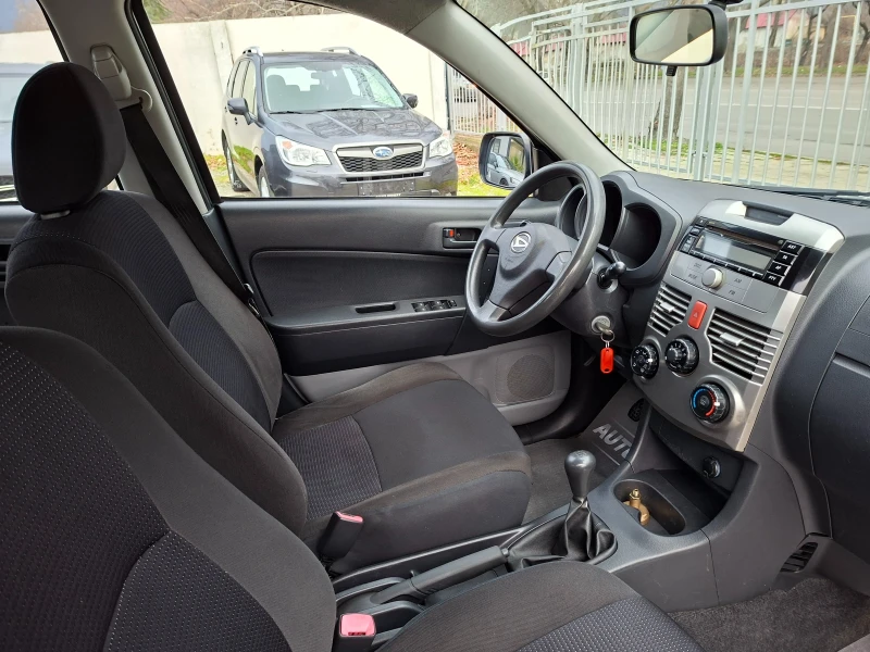 Daihatsu Terios ГАЗ/БЕНЗИН/, снимка 15 - Автомобили и джипове - 53235339