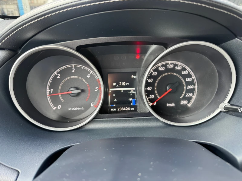 Mitsubishi Outlander 2.2 D 4x4, снимка 13 - Автомобили и джипове - 53385516