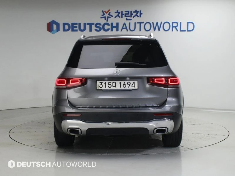 Mercedes-Benz GLB 220 2.0 260920 Automatic КРАЙНА ЦЕНА: 21029 EUR !!!РЕА, снимка 4 - Автомобили и джипове - 55968695