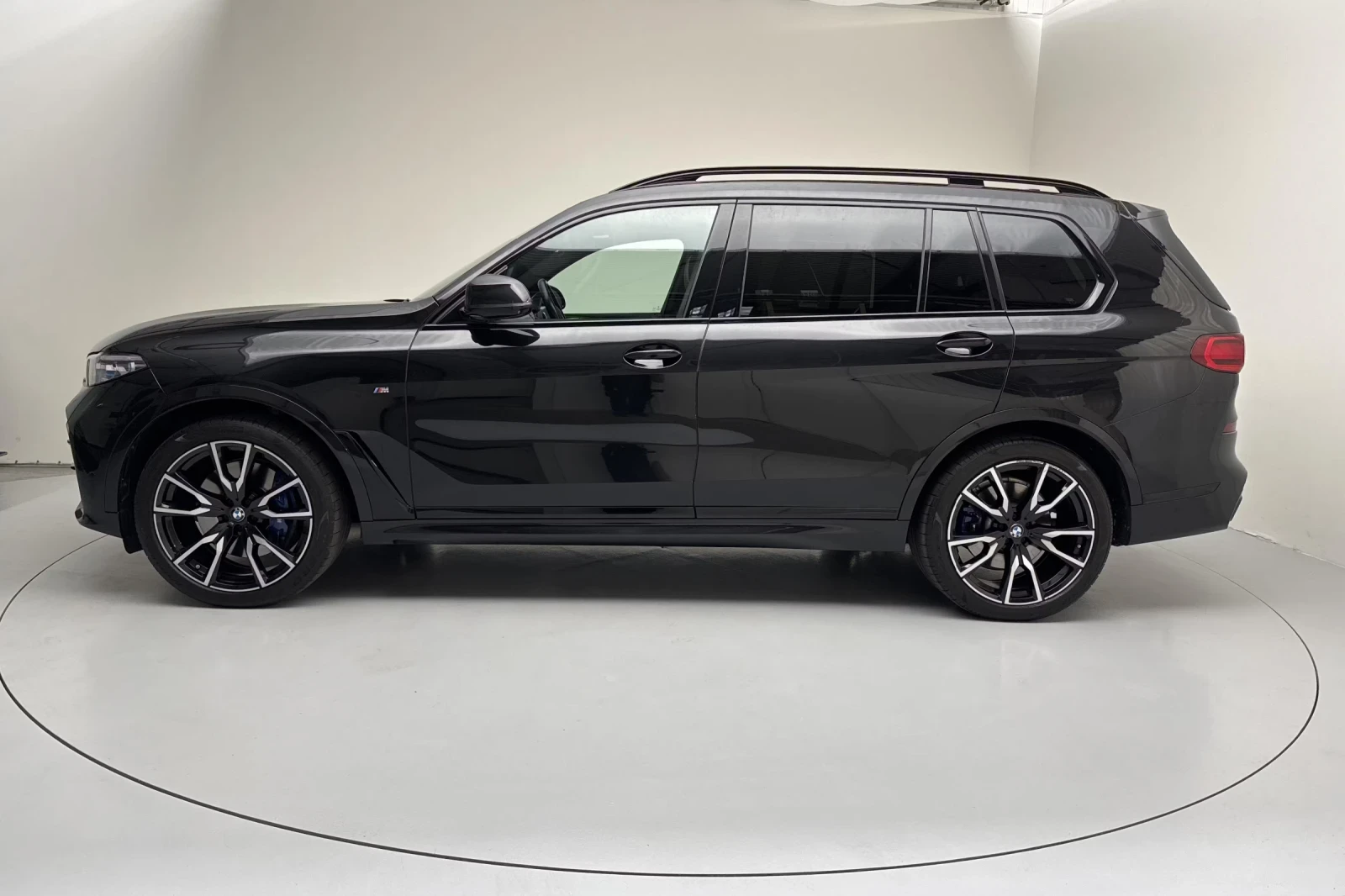 BMW X7 xDrive40d M-sport 6+ 1 - изображение 2