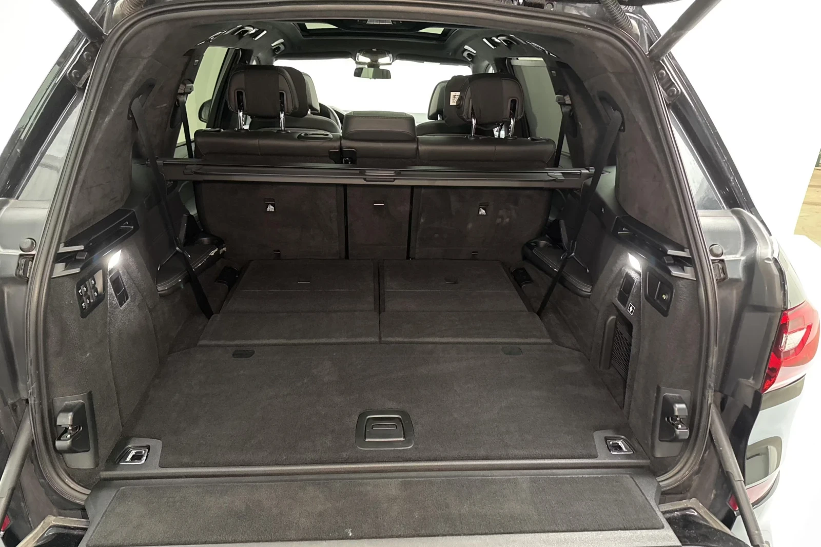 BMW X7 xDrive40d M-sport 6+ 1 - изображение 10