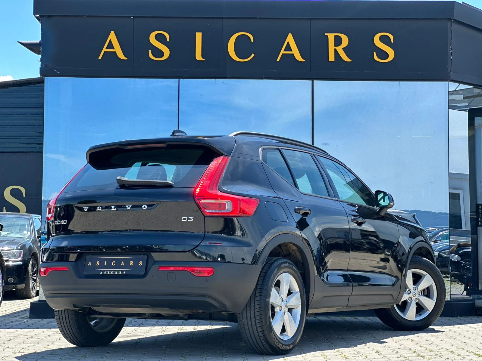 Volvo XC40 / 2.0D / 150 HP / EURO 6 / TOP / - изображение 5