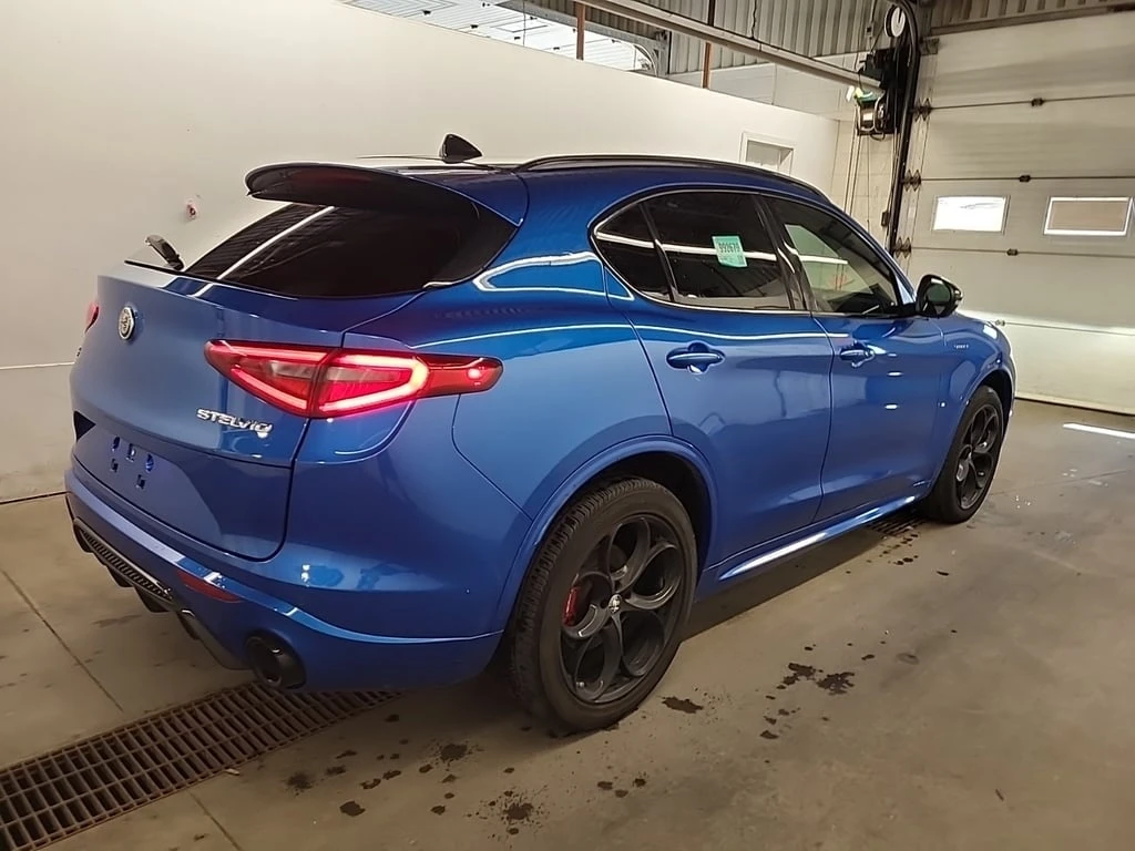 Alfa Romeo Stelvio * VELOCE * CARFAX * БЕЗ ПЪРВОНАЧАЛНА ВНОСКА - изображение 3