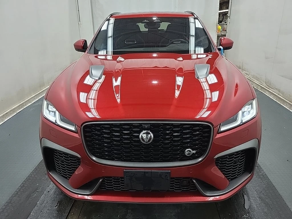 Jaguar F-PACE * P550 SVR * CARFAX * БЕЗ ПЪРВОНАЧАЛНА ВНОСКА - изображение 6