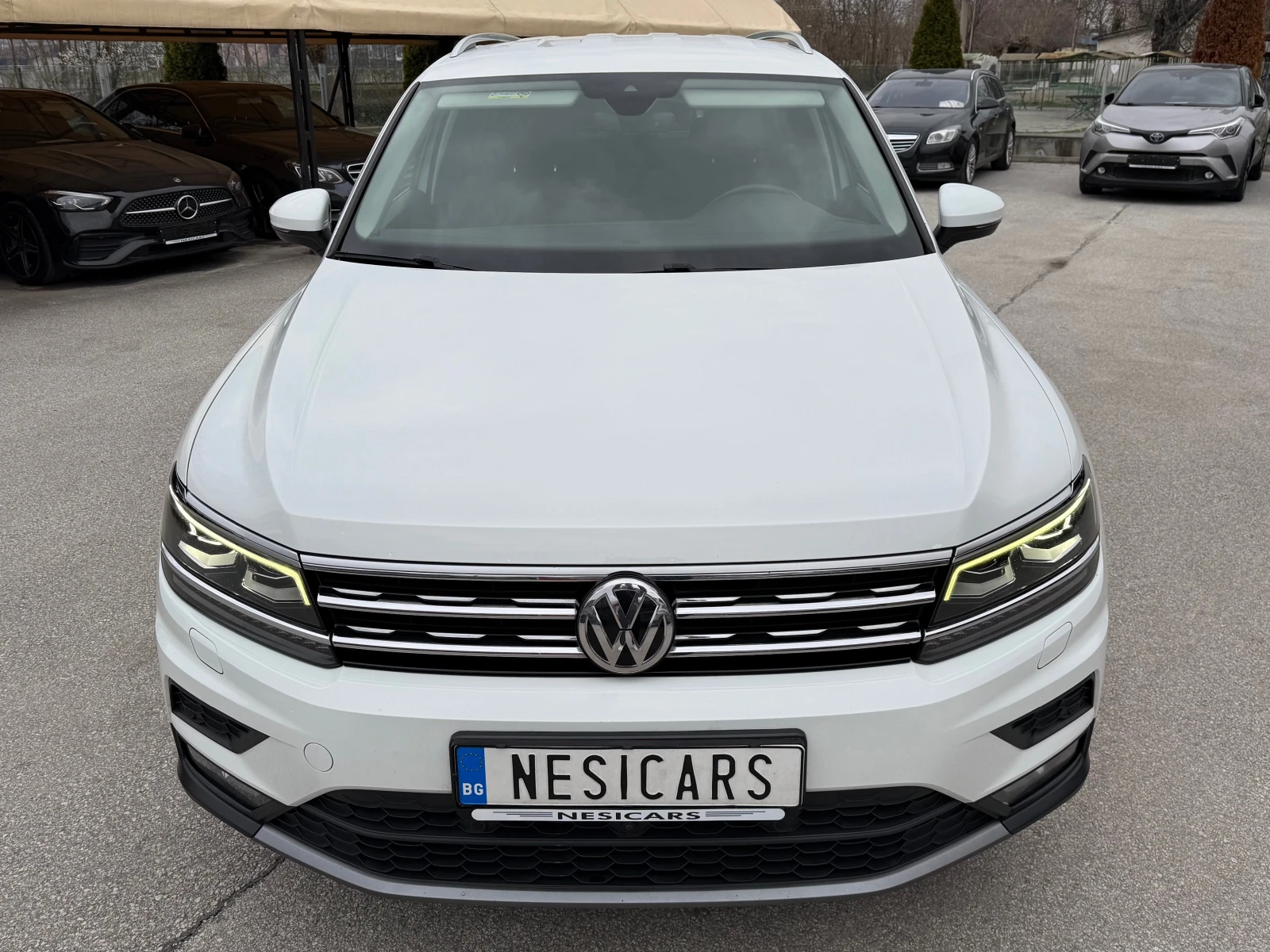 VW Tiguan 2.0TDI ALLSPACE 7МЕСТАЕ FUL EXTRI ! ТОП СЪСТОЯНИЕ , снимка 2 - Автомобили и джипове - 53903735