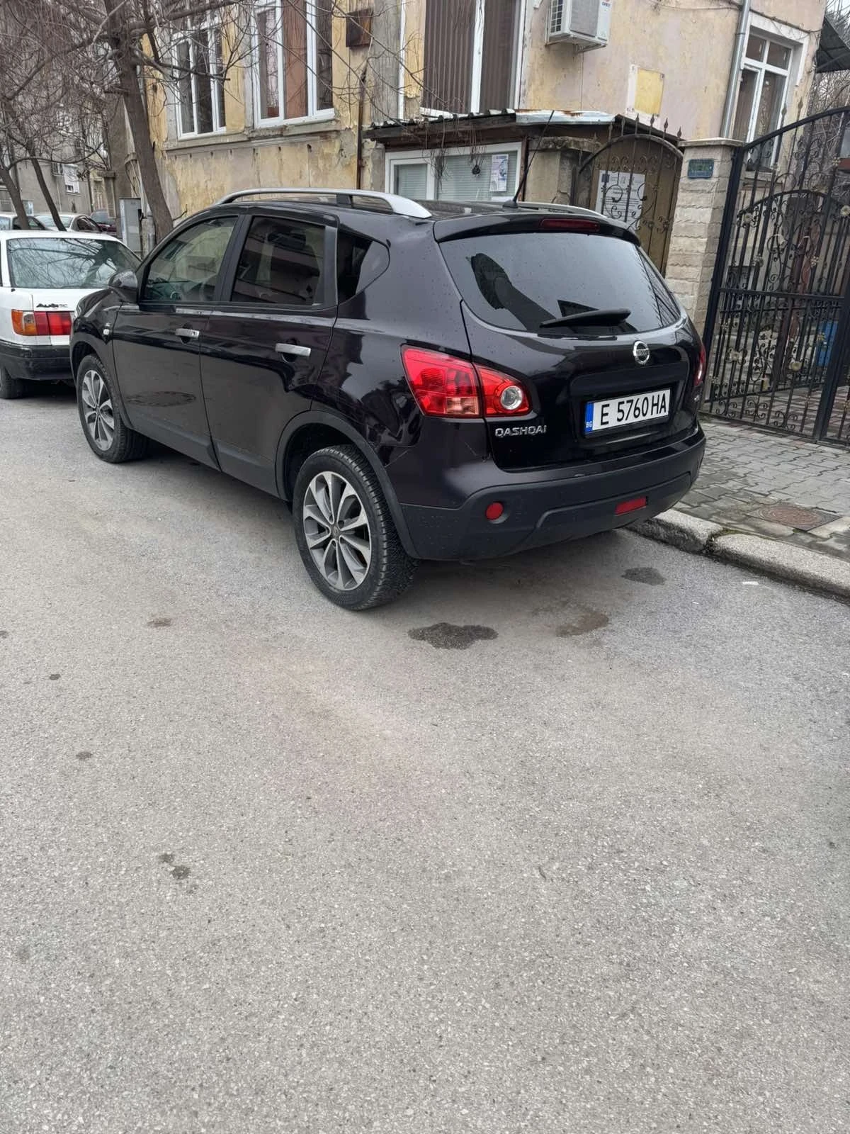 Nissan Qashqai, снимка 2 - Автомобили и джипове - 54076787