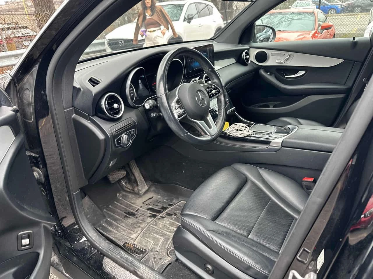 Mercedes-Benz GLC 300 COUPE/ПОДГРЕВИ/БЕЗ ИНЦИДЕНТИ, снимка 7 - Автомобили и джипове - 54213108