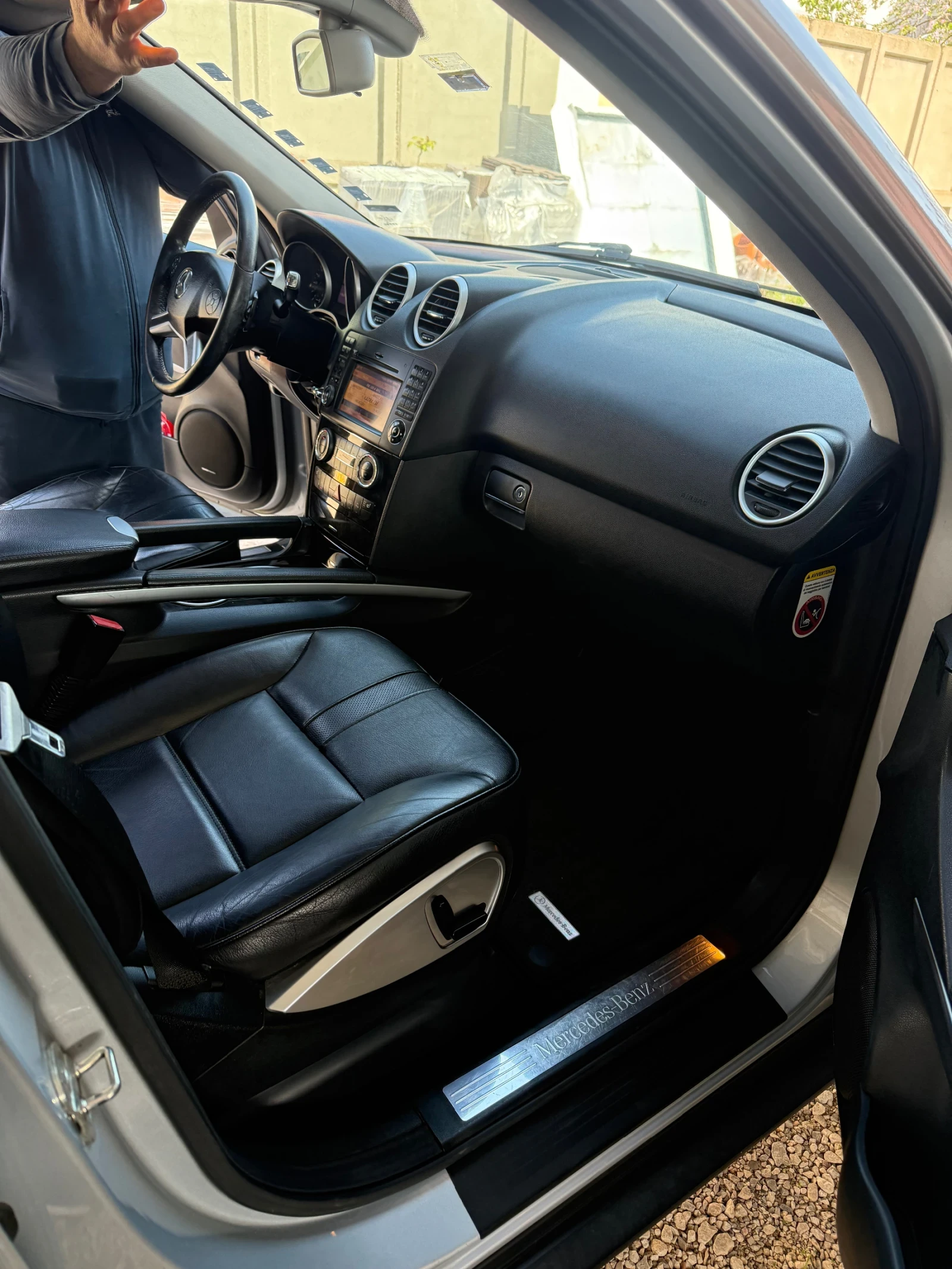 Mercedes-Benz ML 320 Ml320-face 4Matic , снимка 10 - Автомобили и джипове - 54230961