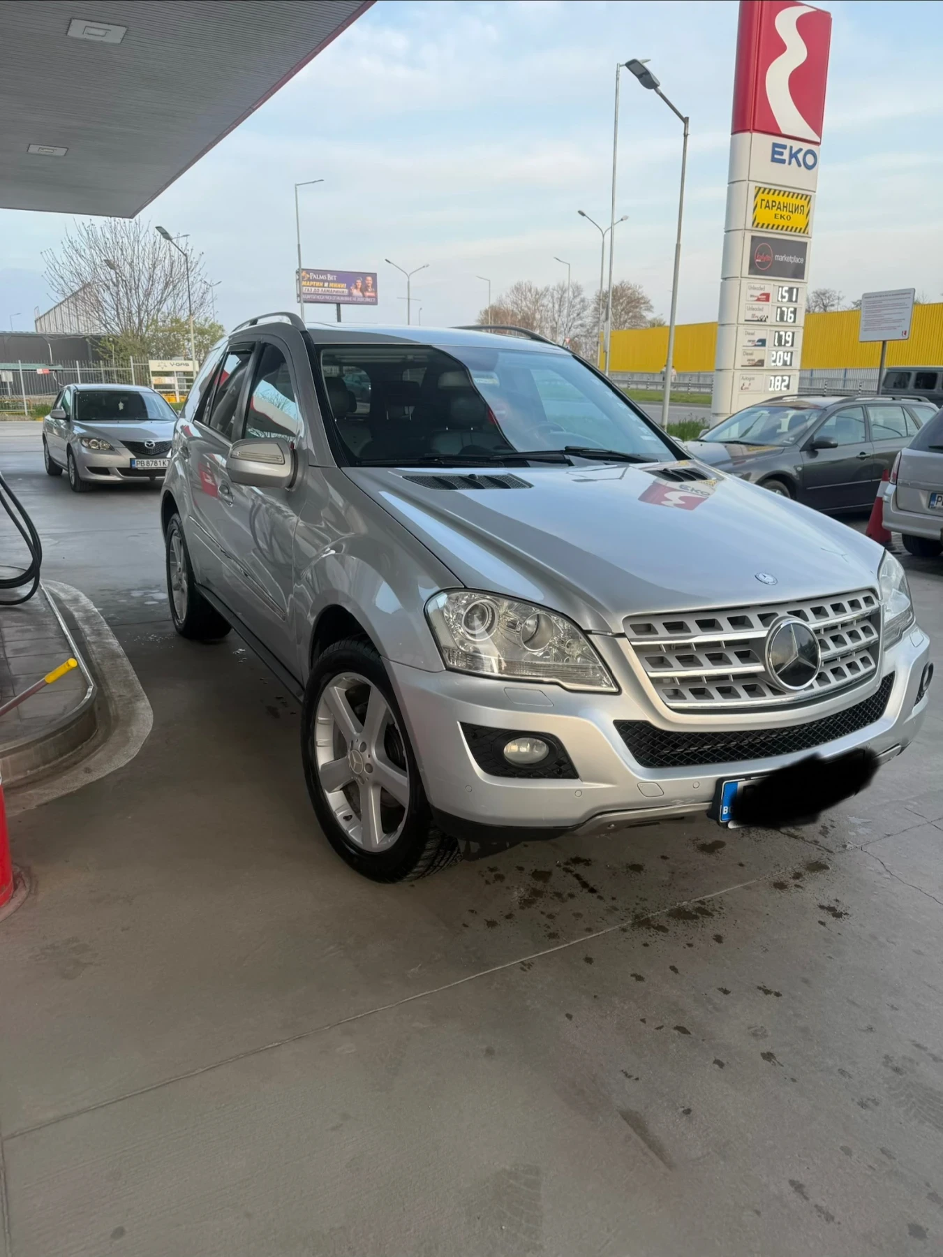 Mercedes-Benz ML 320 Ml320-face 4Matic , снимка 3 - Автомобили и джипове - 54230961