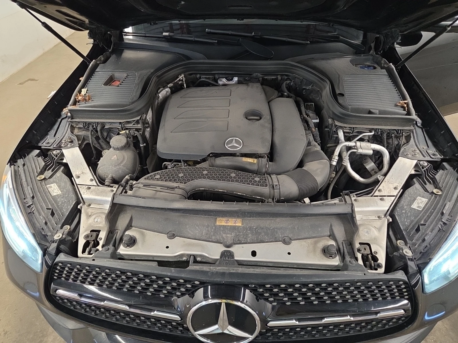Mercedes-Benz GLC 300 * CARFAX * ПАНОРАМА * 2 КЛЮЧА * , снимка 16 - Автомобили и джипове - 54974335