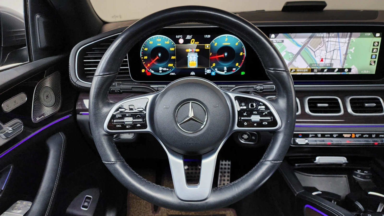 Mercedes-Benz GLE 400 3.0 4MATIC, FULL, снимка 10 - Автомобили и джипове - 55206778