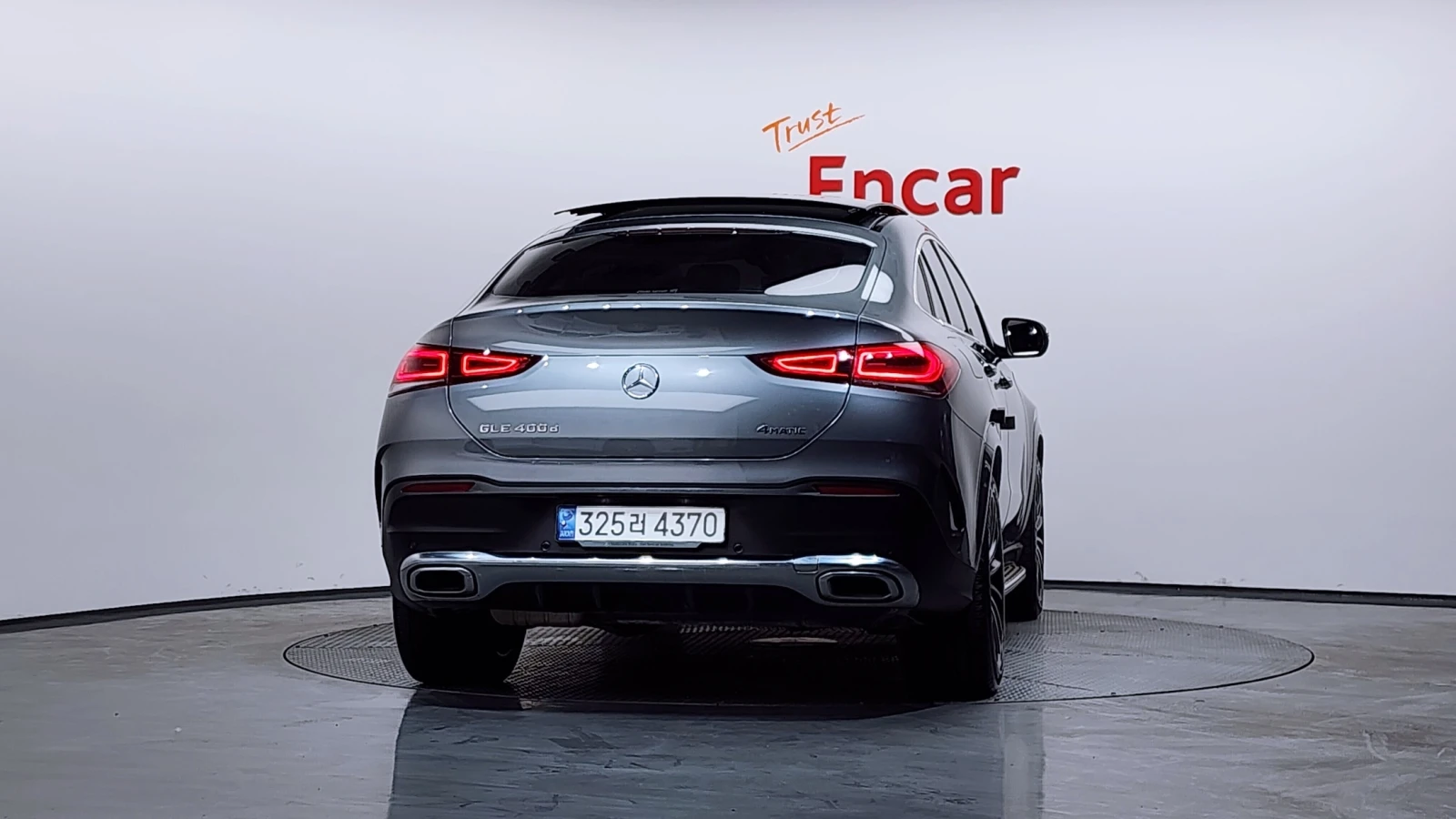 Mercedes-Benz GLE 400 3.0 4MATIC, FULL, снимка 4 - Автомобили и джипове - 55206778