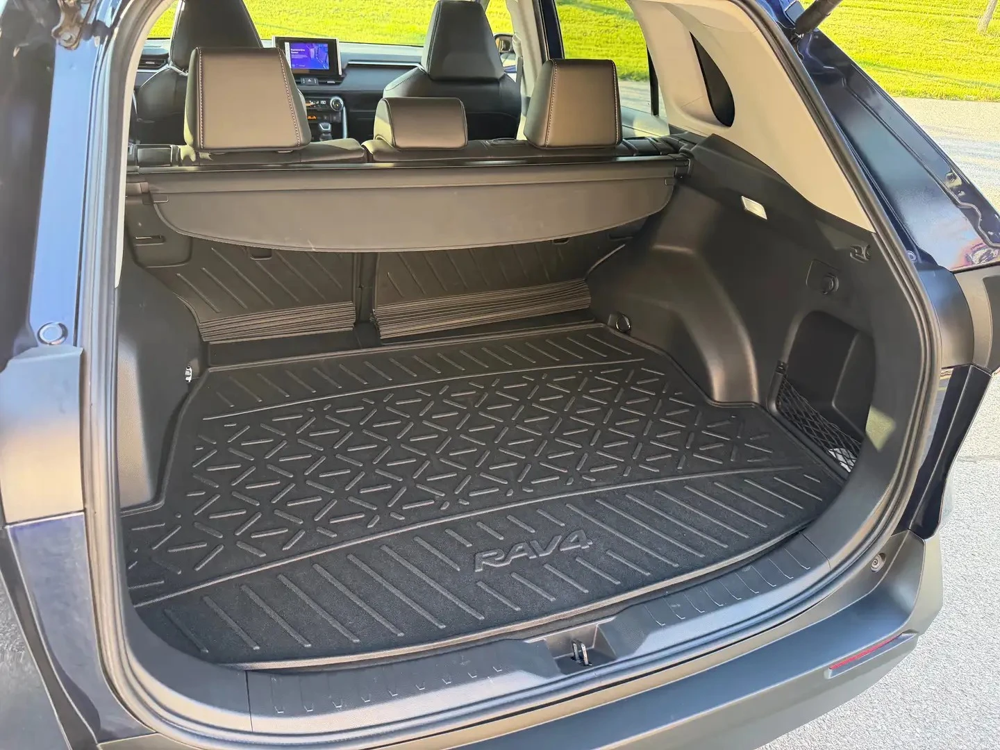 Toyota Rav4 XLE Premium ЦЕНА ДО БЪЛГАРИЯ АВТОКРЕДИТ, снимка 14 - Автомобили и джипове - 55437359