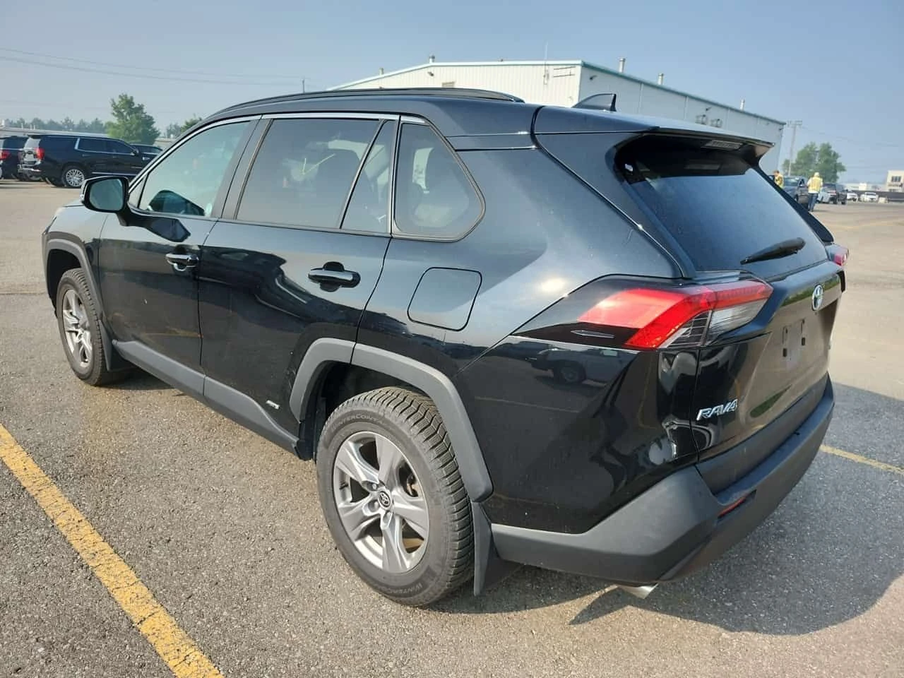 Toyota Rav4 Awd Hybrid Le * CARFAX * ФИНАНСИРАНЕ, снимка 4 - Автомобили и джипове - 55544824