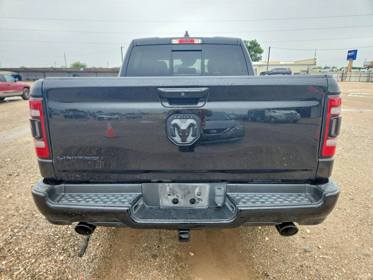 Dodge RAM 1500 5.7* LIMITED* КОЖА* ПОДГРЕВ* ПАНОРАМА* NAVI* , снимка 6 - Автомобили и джипове - 55652355
