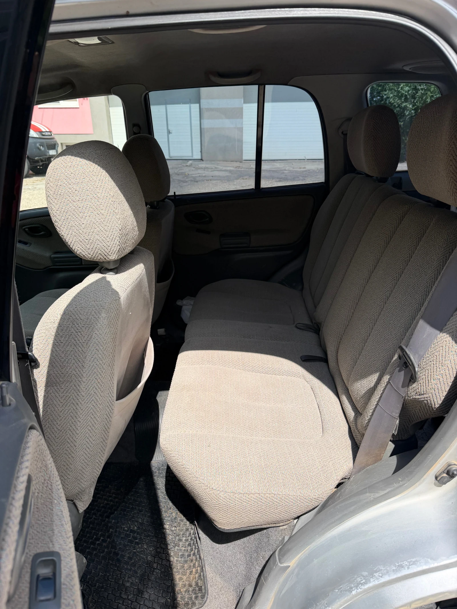 Suzuki Grand vitara, снимка 9 - Автомобили и джипове - 55672397