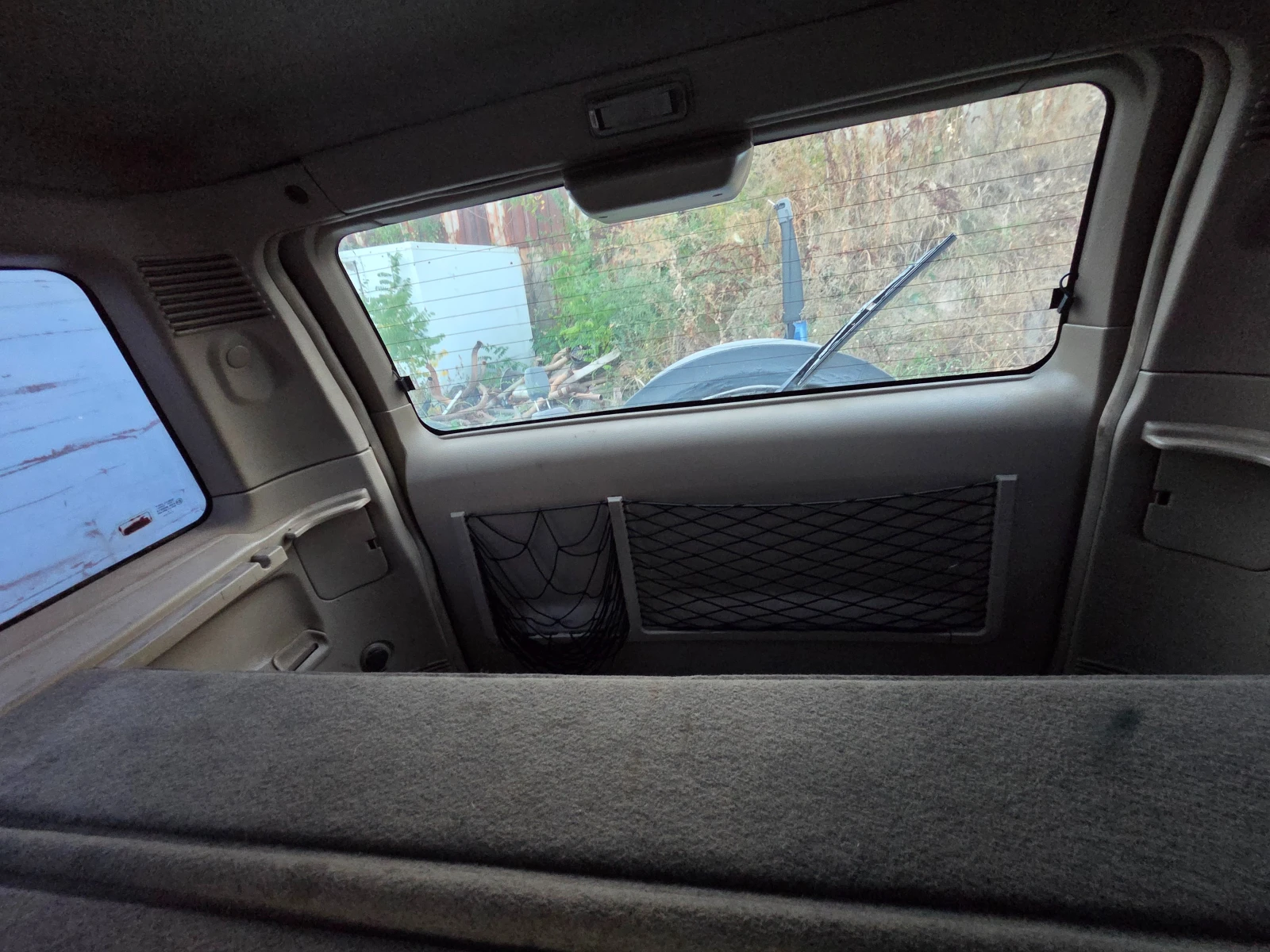 Nissan Terrano, снимка 6 - Автомобили и джипове - 56316766