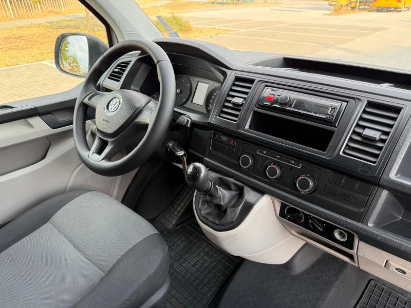 VW T6 9 местен/ КАСКО, снимка 12 - Бусове и автобуси - 51147070