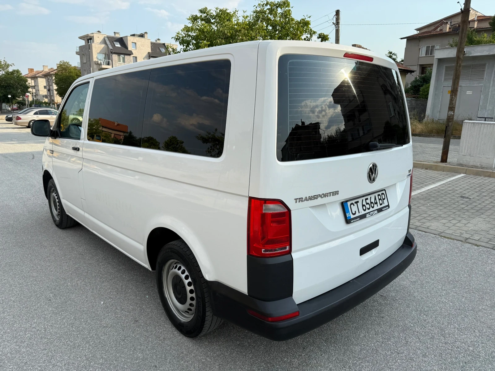 VW T6 9 местен/ КАСКО - изображение 5