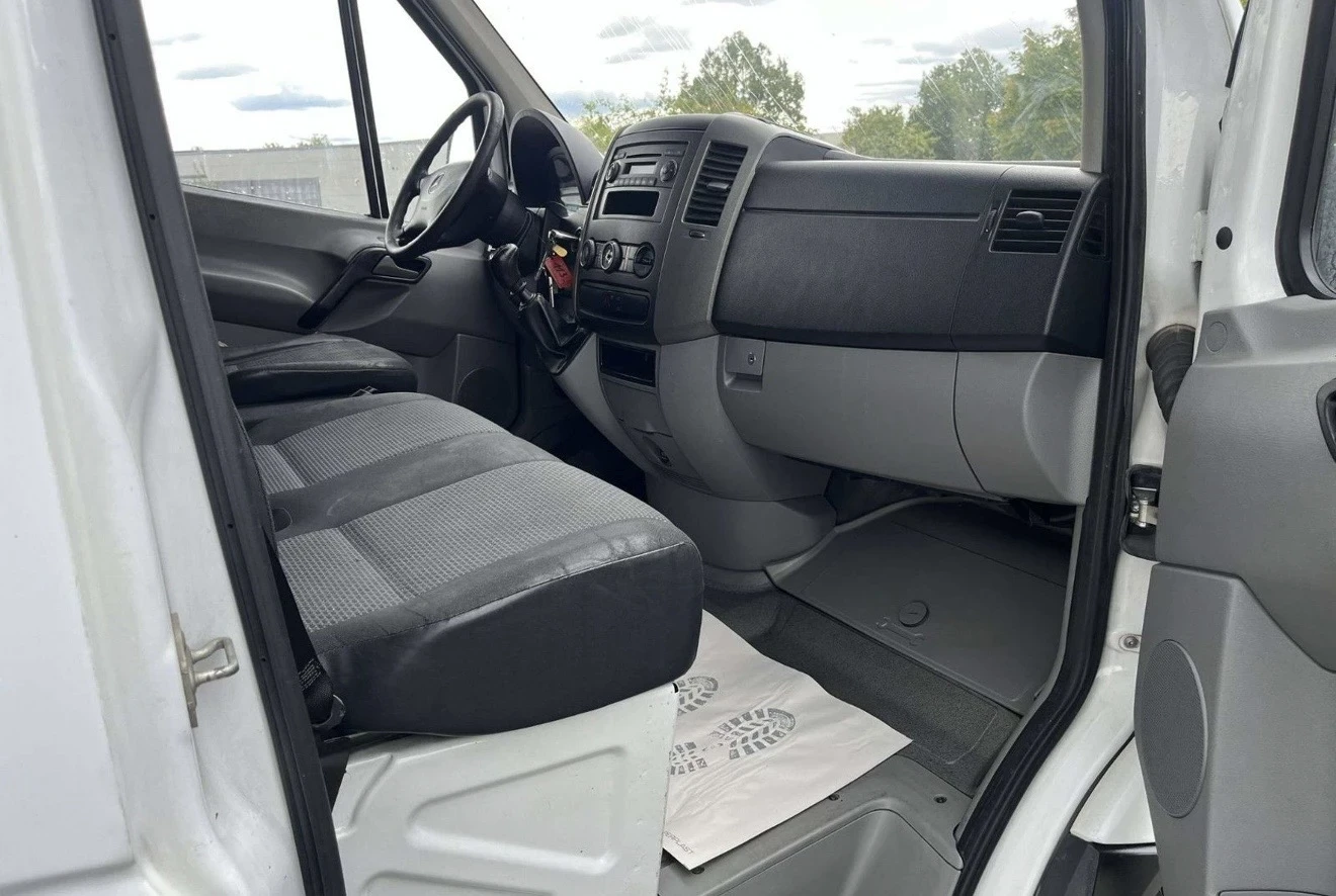 Mercedes-Benz Sprinter 313, снимка 11 - Бусове и автобуси - 55322144