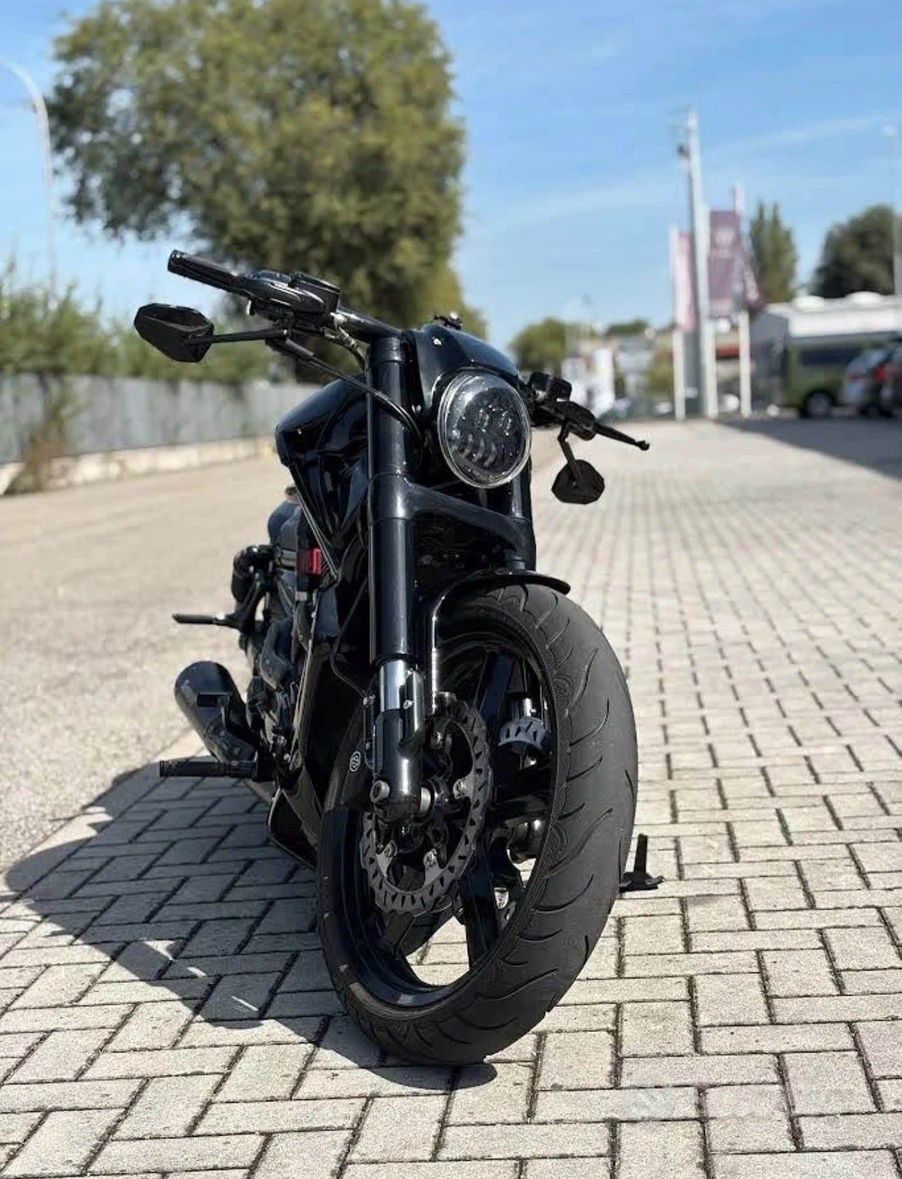 Harley-Davidson V-Rod 300 гума, снимка 6 - Мотоциклети и мототехника - 55047679