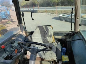 Трактор John Deere 3040, снимка 7