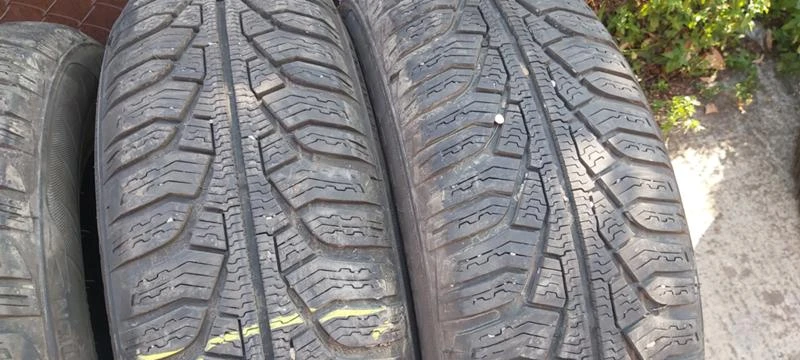 Гуми Зимни 195/65R15, снимка 4 - Гуми и джанти - 29866038