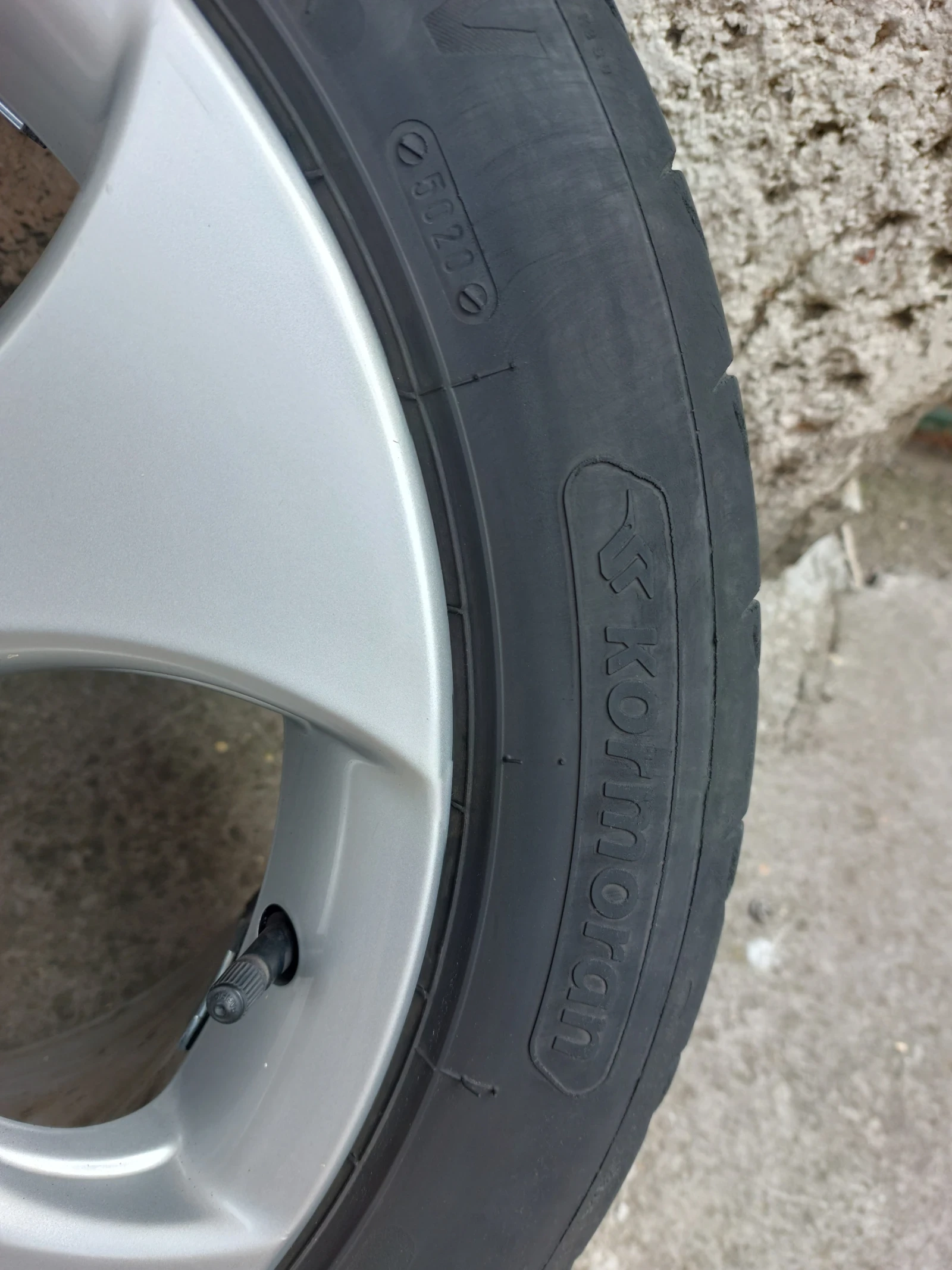    225/50R17  VW | Mobile.bg   5