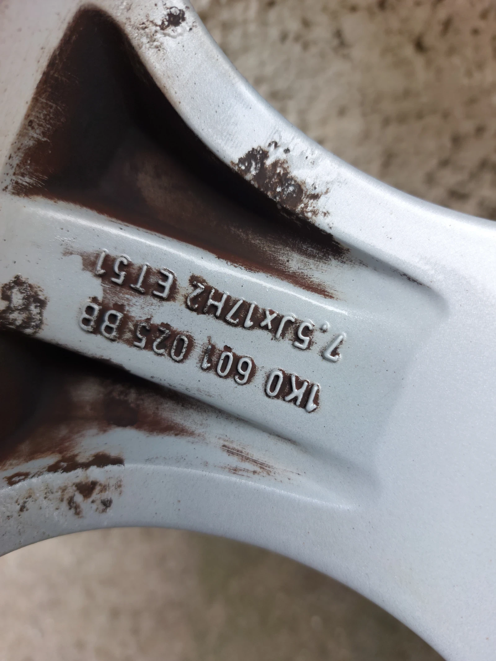    225/50R17  VW | Mobile.bg   12