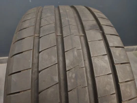 Гуми Летни 255/40R19, снимка 1 - Гуми и джанти - 46559669