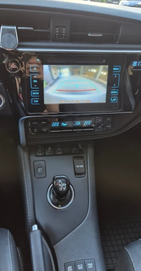 Toyota Auris chic, снимка 12
