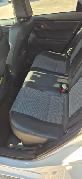 Toyota Auris chic, снимка 6