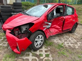 Toyota Yaris 1.5 Хибрид, снимка 5