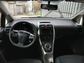 Toyota Auris 1.8 i - 7600 лв. / 3885.82 € - 88224253 7