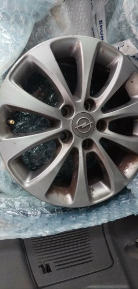 Opel Zafira - 2800 € / 5476.32 лв. - 62077861 9