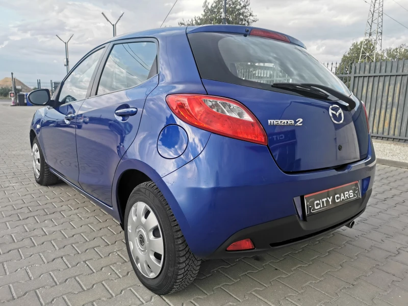 Mazda 2 1.4, снимка 7 - Автомобили и джипове - 47686684