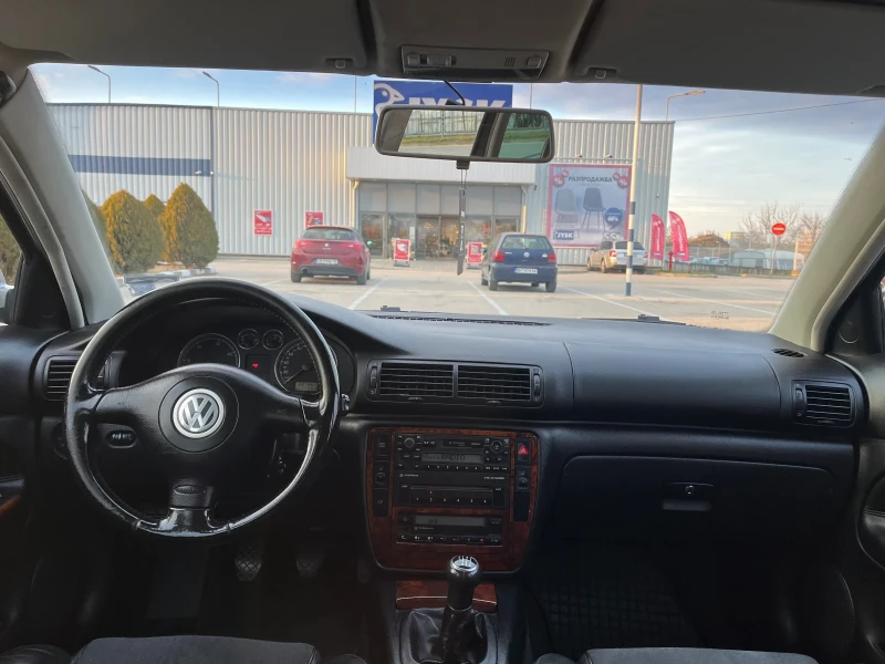 VW Passat 1.9 TDI, снимка 9 - Автомобили и джипове - 49007070