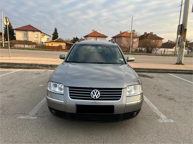 VW Passat 1.9 TDI, снимка 1 - Автомобили и джипове - 49007070