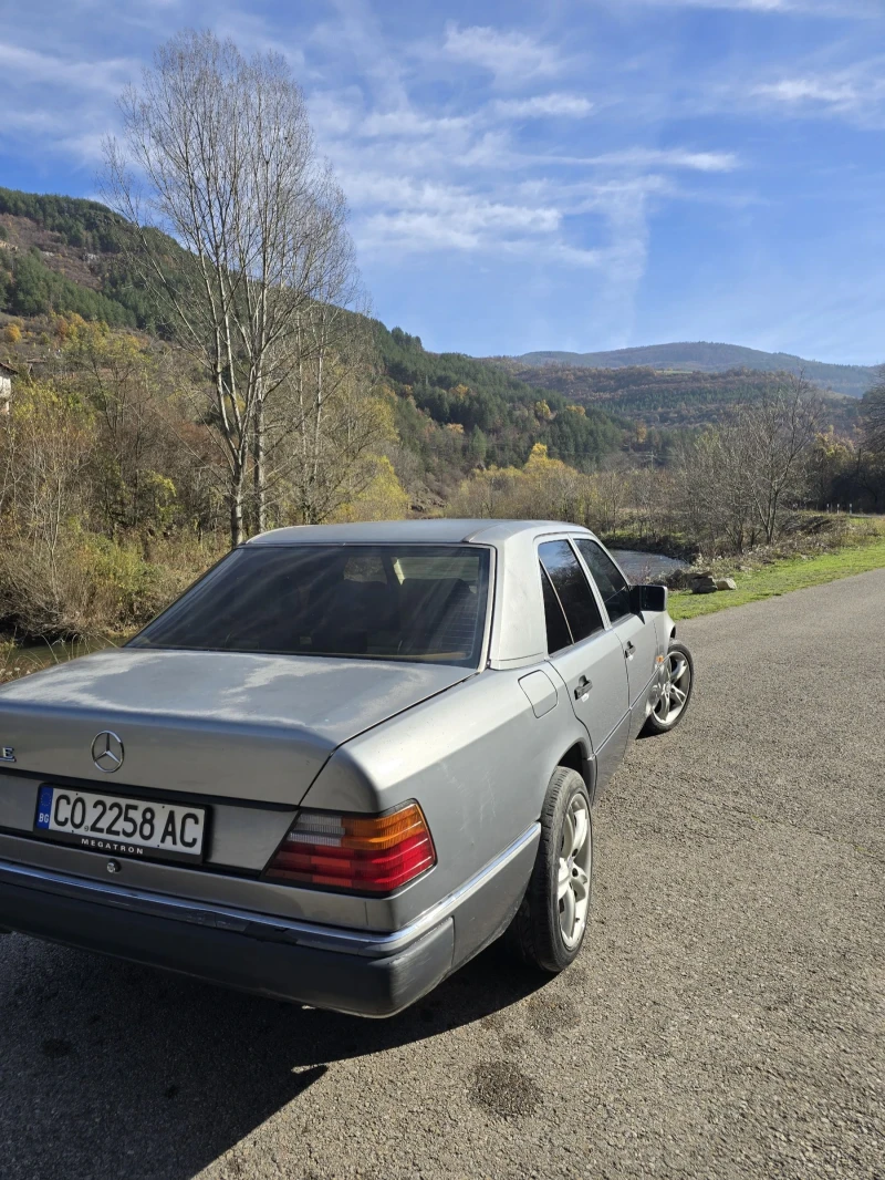 Mercedes-Benz 124, снимка 7 - Автомобили и джипове - 52584015