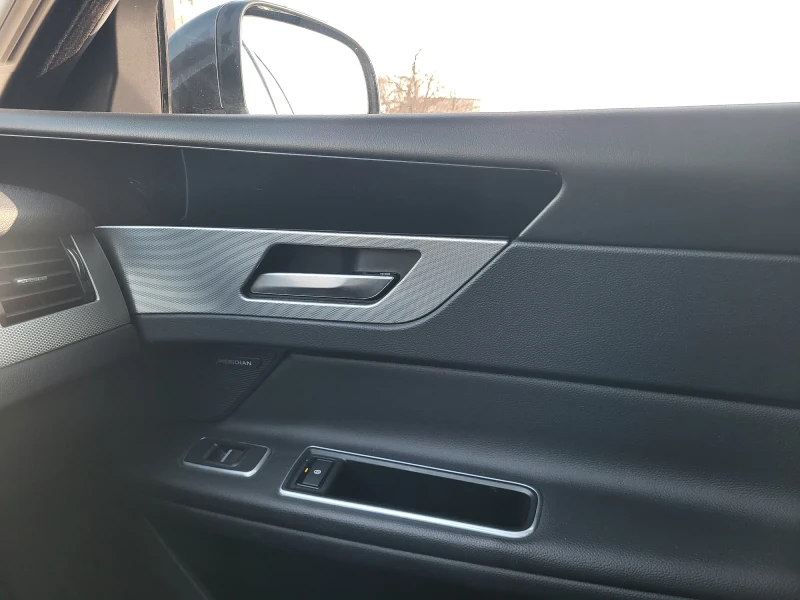 Jaguar Xf, снимка 10 - Автомобили и джипове - 52856387