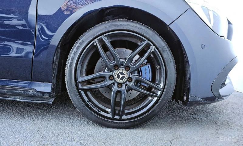 Mercedes-Benz CLA 220, снимка 5 - Автомобили и джипове - 52919038
