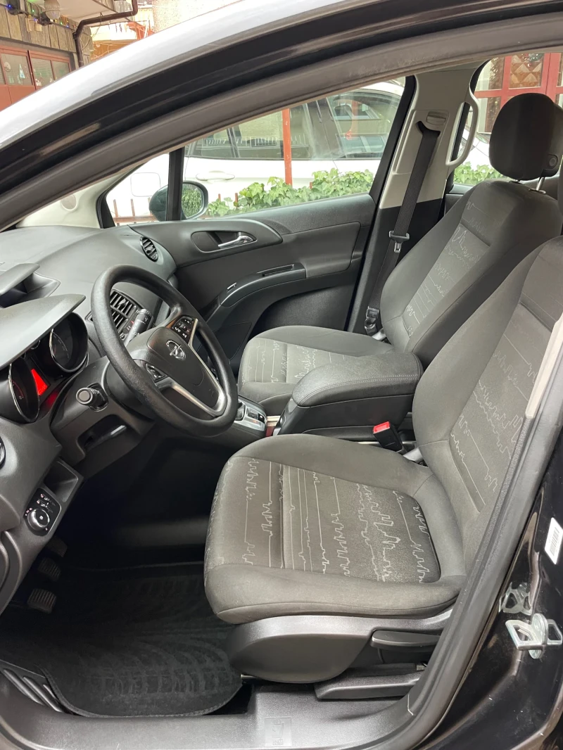 Opel Meriva 1.7CDTI, снимка 12 - Автомобили и джипове - 53003413