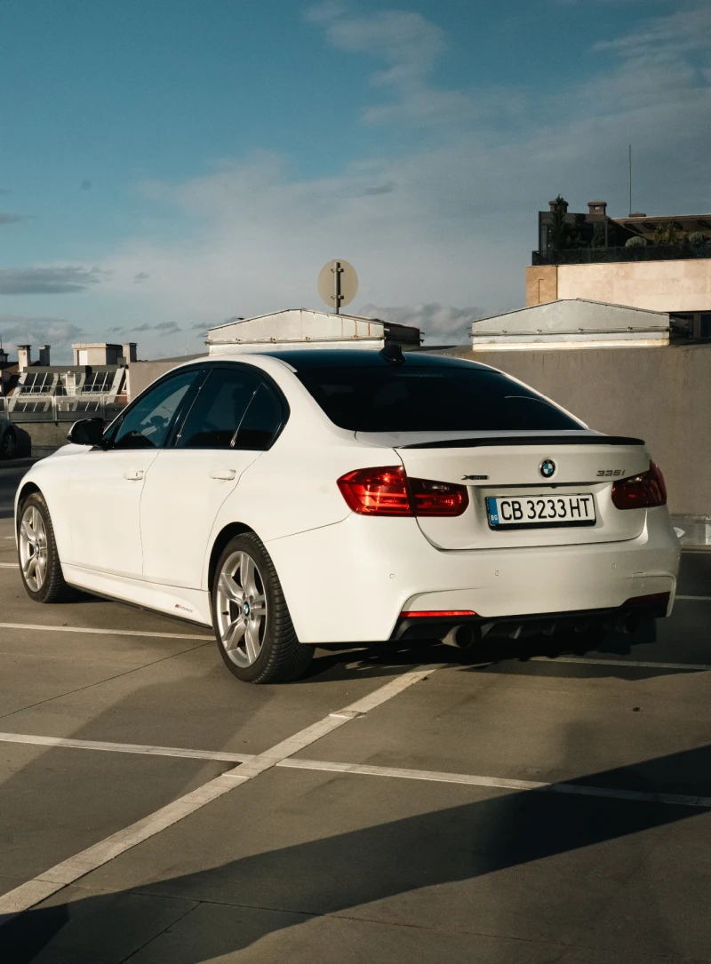 BMW 335 335i xDrive ТОП 113000км, снимка 2 - Автомобили и джипове - 53222676