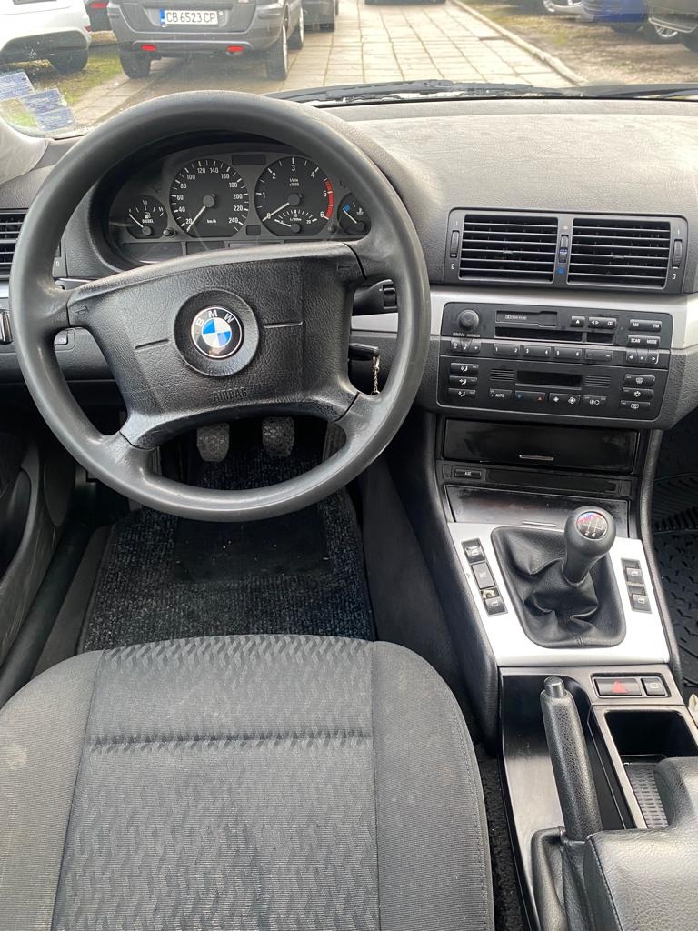 BMW 320, снимка 10 - Автомобили и джипове - 44764518