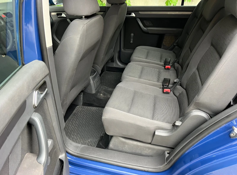 VW Touran 1.9TDI FACELIFT/AVTOMAT/KLIMATIK/UNIKAT - 8777 лв. - 68787100 | Car24.bg