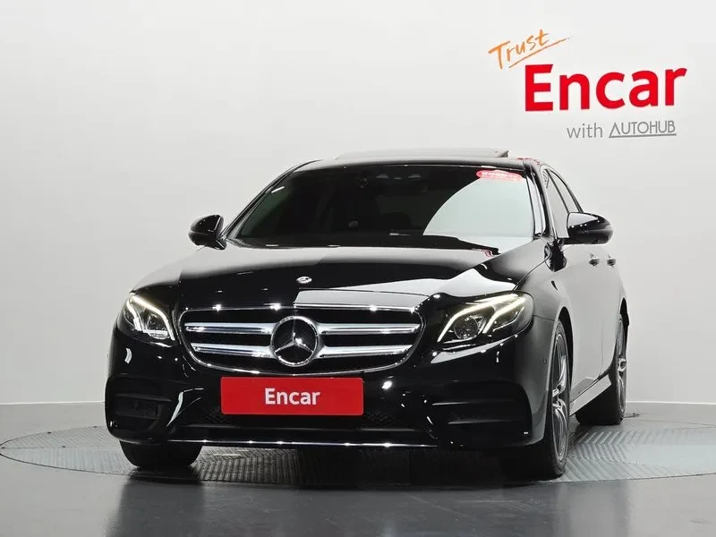 Mercedes-Benz E 200