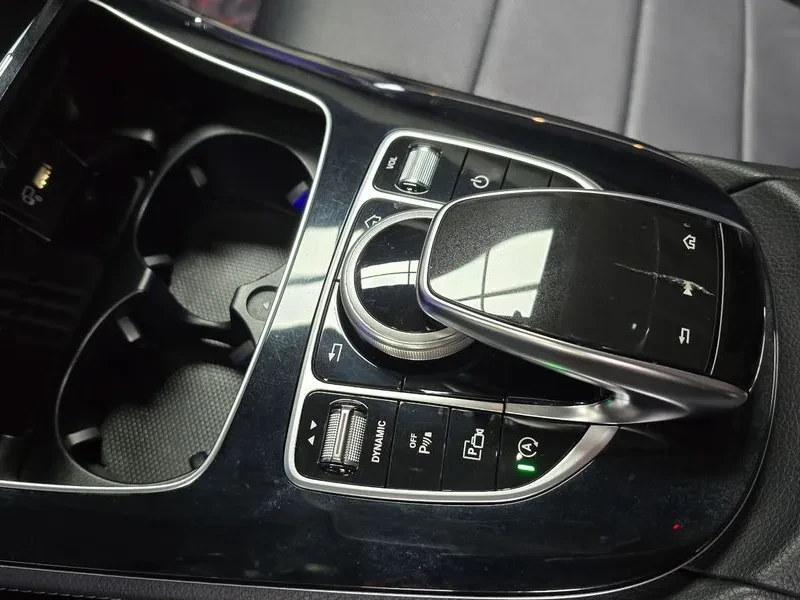 Mercedes-Benz E 300 Amg Line, снимка 17 - Автомобили и джипове - 55137250